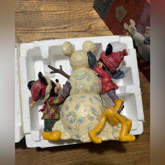 Disney Traditions Mickey & Minnie Mouse Christmas Decor - Picture 3 of 10